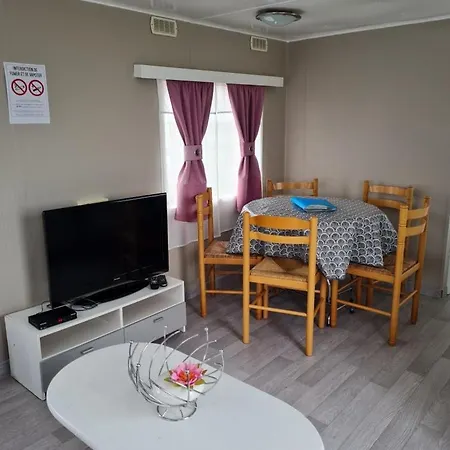 Mobilhome Empl 28 Camping *